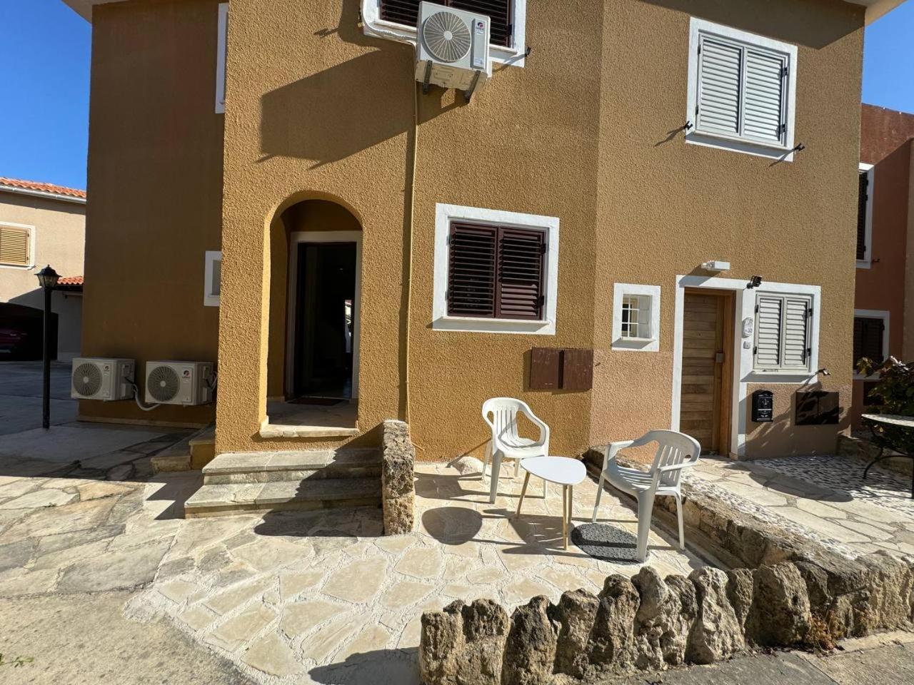Eden Gardens Villa Paphos Eksteriør billede