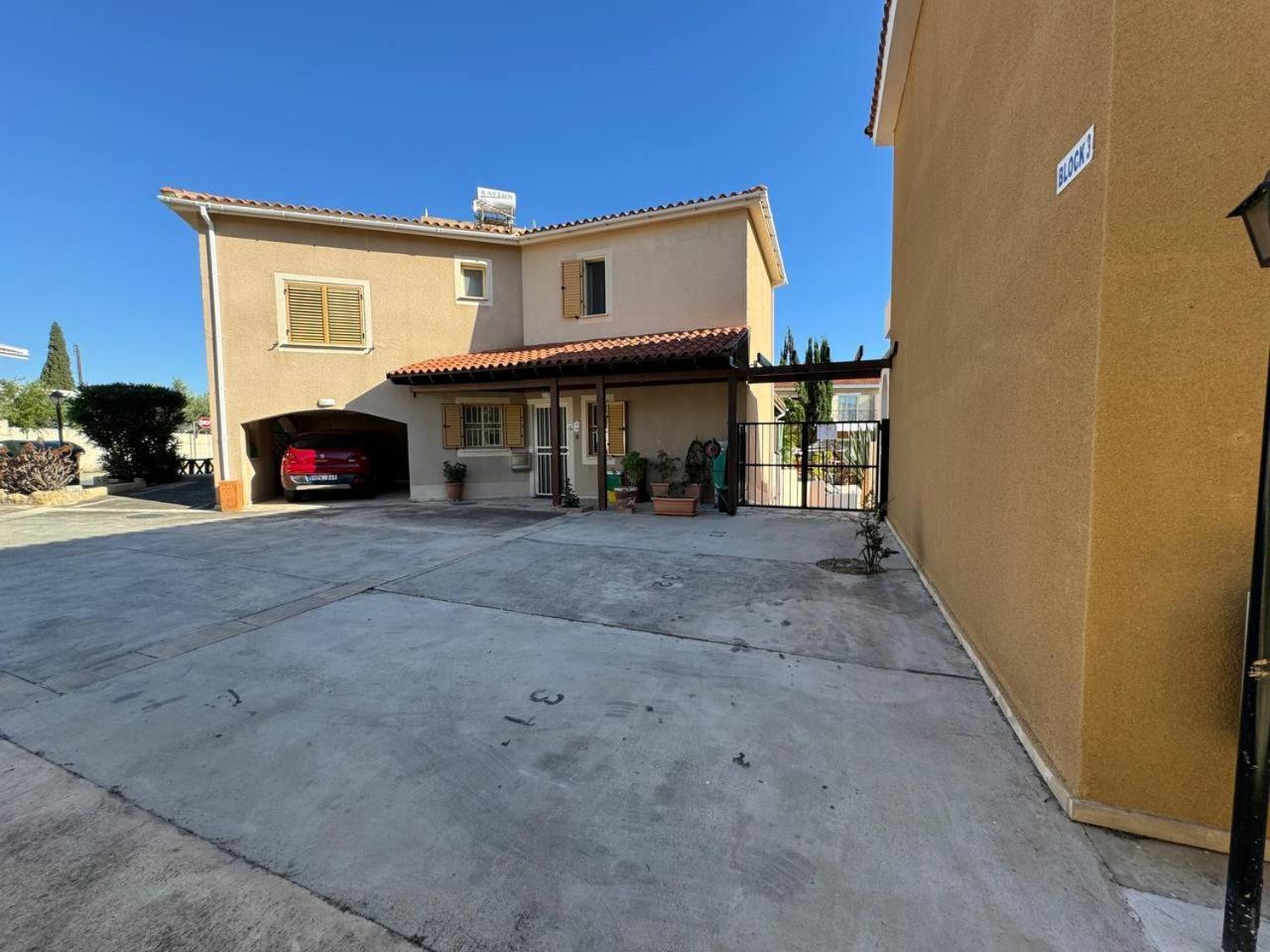 Eden Gardens Villa Paphos Eksteriør billede